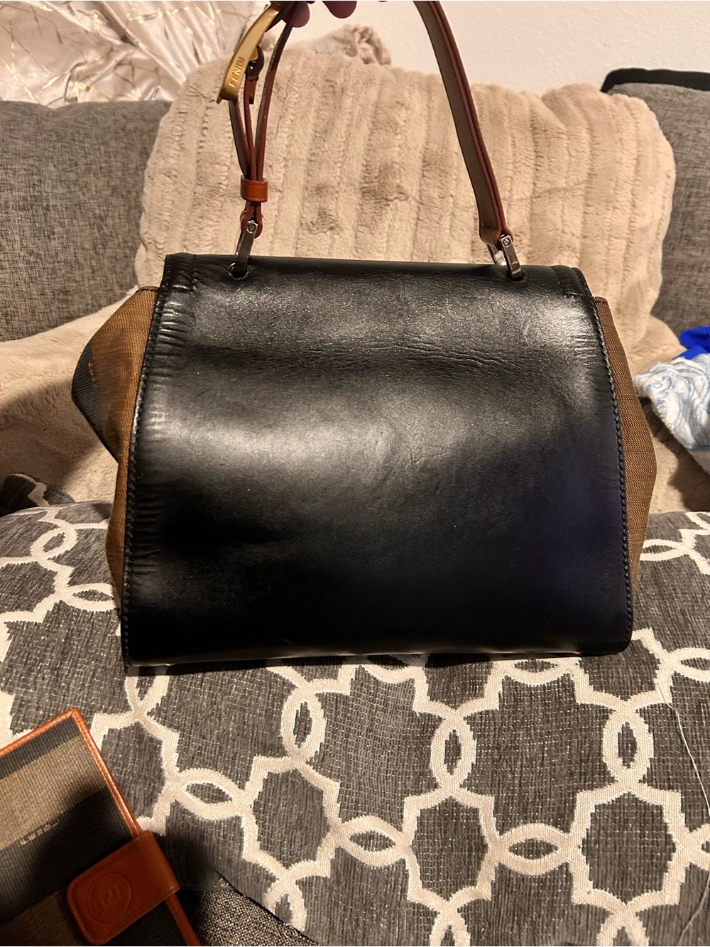 Fendi Pequin Silvana w/Wallet - Picture 10 of 17